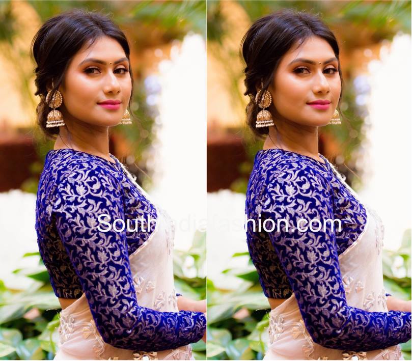 White & Blue stripes Rangeela Saree – Rooh-us.com