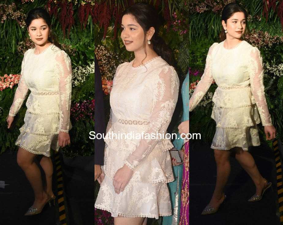 sara tendulkar at anushka and virat wedding reception