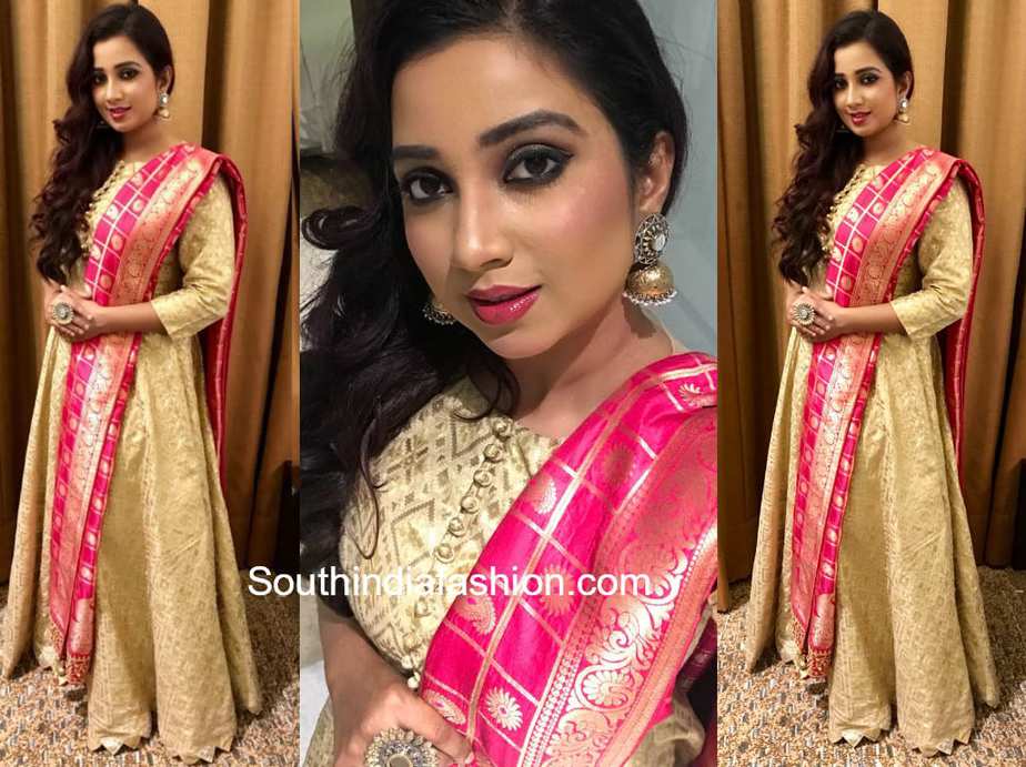 shreya ghoshal anarkali banarasi dupatta