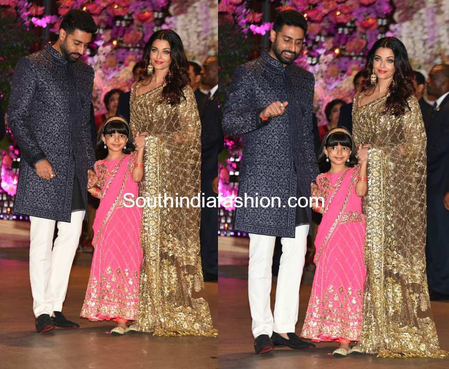 aishwarya aaradhya manish malhotra akash ambani engagement aishwarya and aaradhya at akash ambani engagement