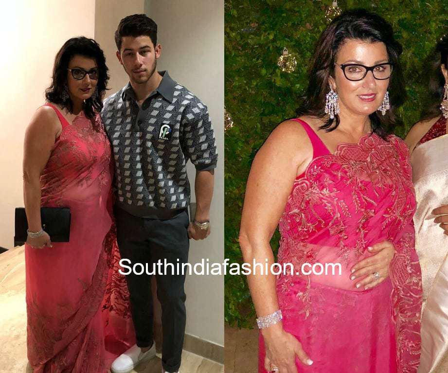 nick jonas mother denise jonas in saree