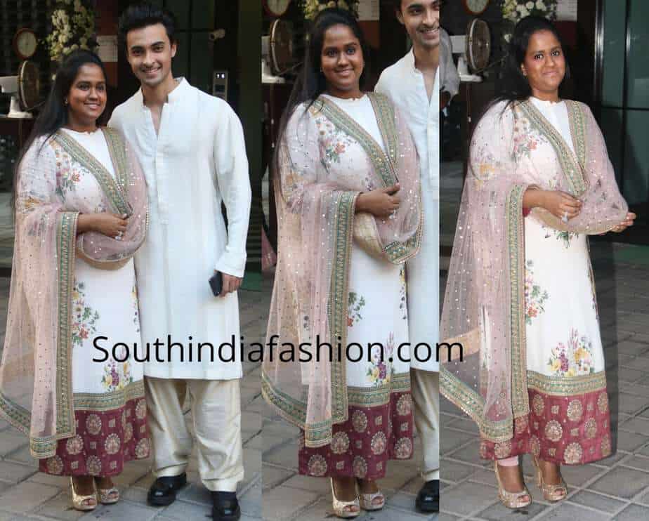 arpita khan sharma sabyasachi salwar suit ganapati celebrations