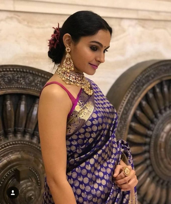 latest banarasi blouse design