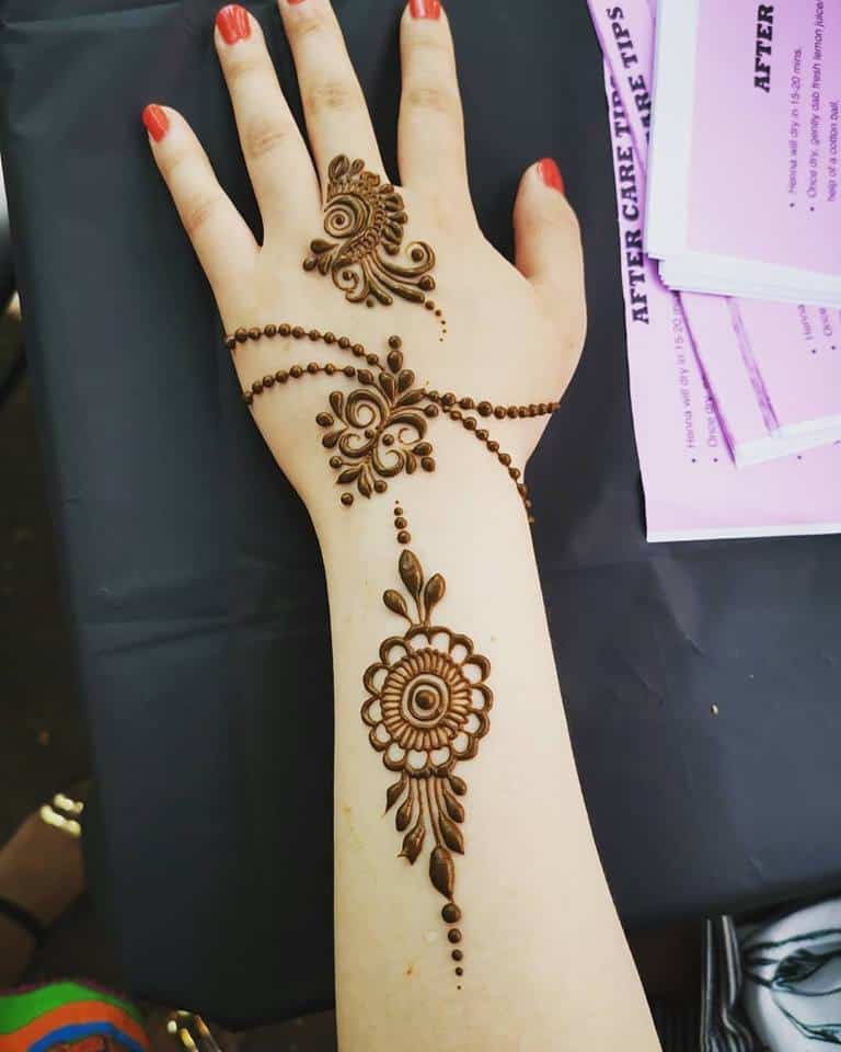 simple mehndi for beginners