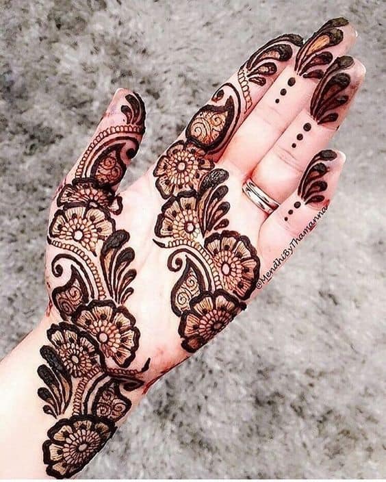 double bel Arabic mehendi design