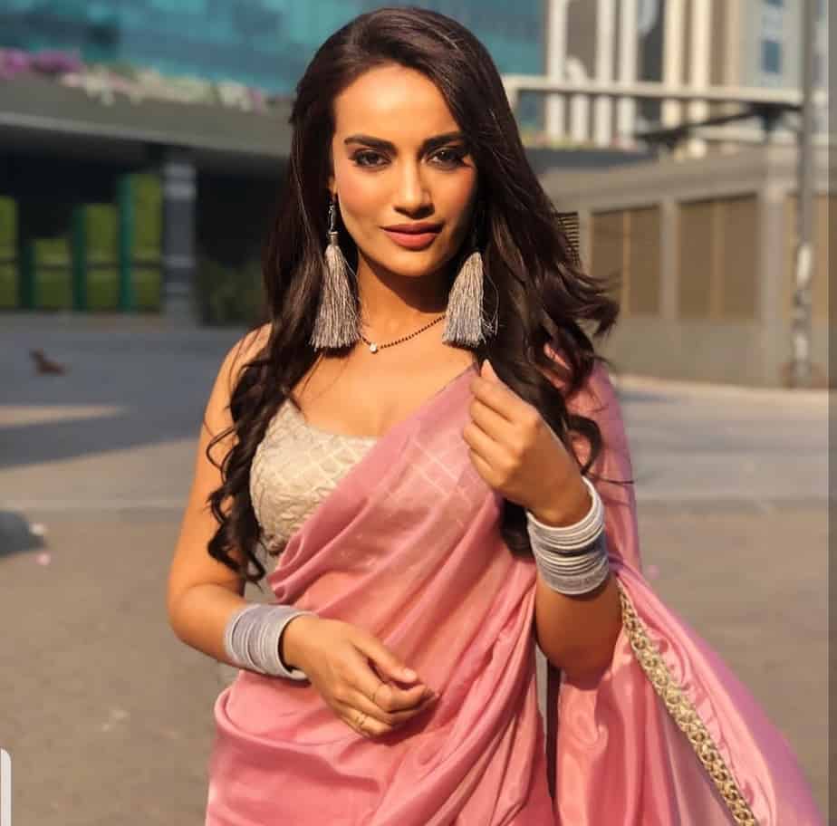 Surbhi jyoti saree look