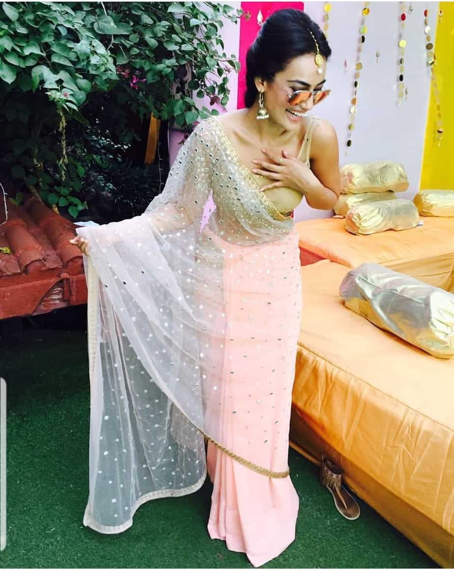 Surbhi jyoti saree look