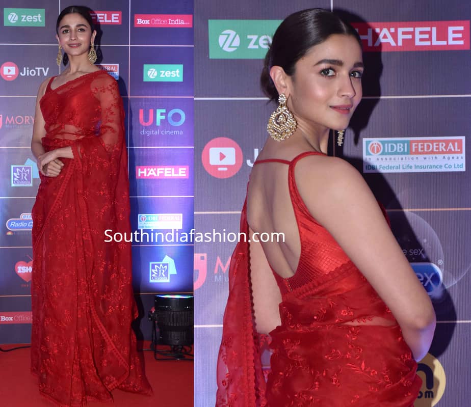 alia bhatt in red sabyasachi saree at news 18 reel awards 2019 