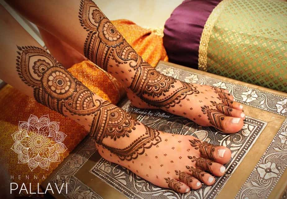 latest mehndi designs for indian brides