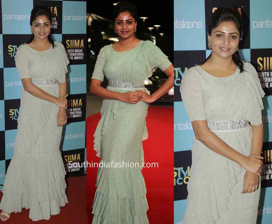 rachita ram ruffle saree at siima awards 2019 rachita ram ruffle saree at siima awards 2019