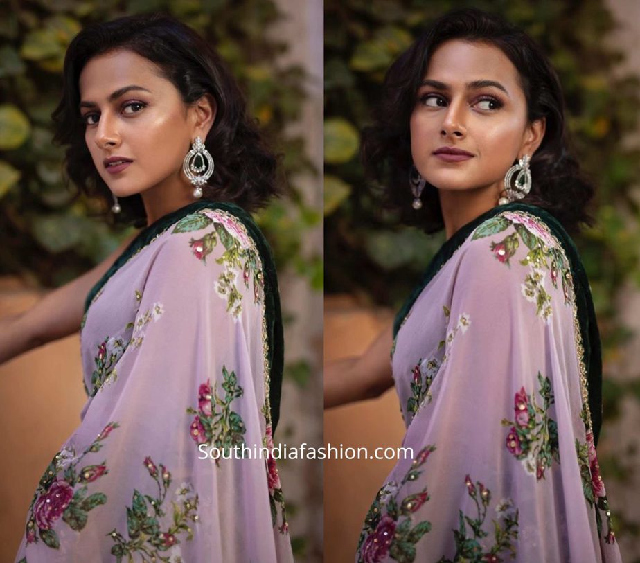 shraddha srinath in lilac floral saree with green velvet blouse (3)
