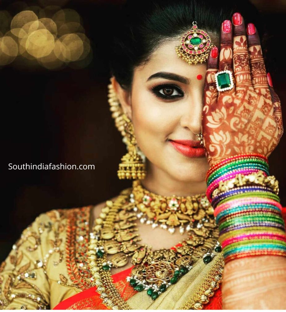 Actress with best sale jewellery