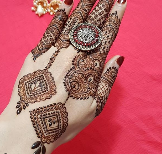 jewellery mehndi design latest