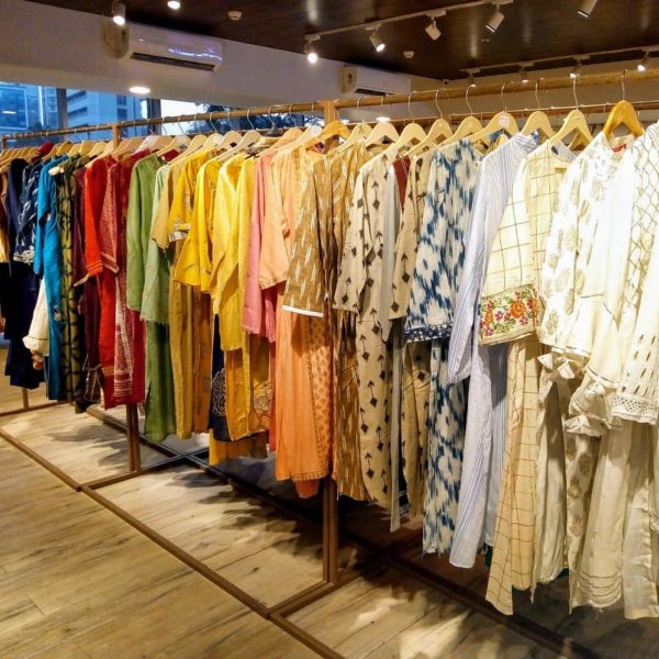 Rental Clothing sites Rent Indian Designer Clothes For Weddings