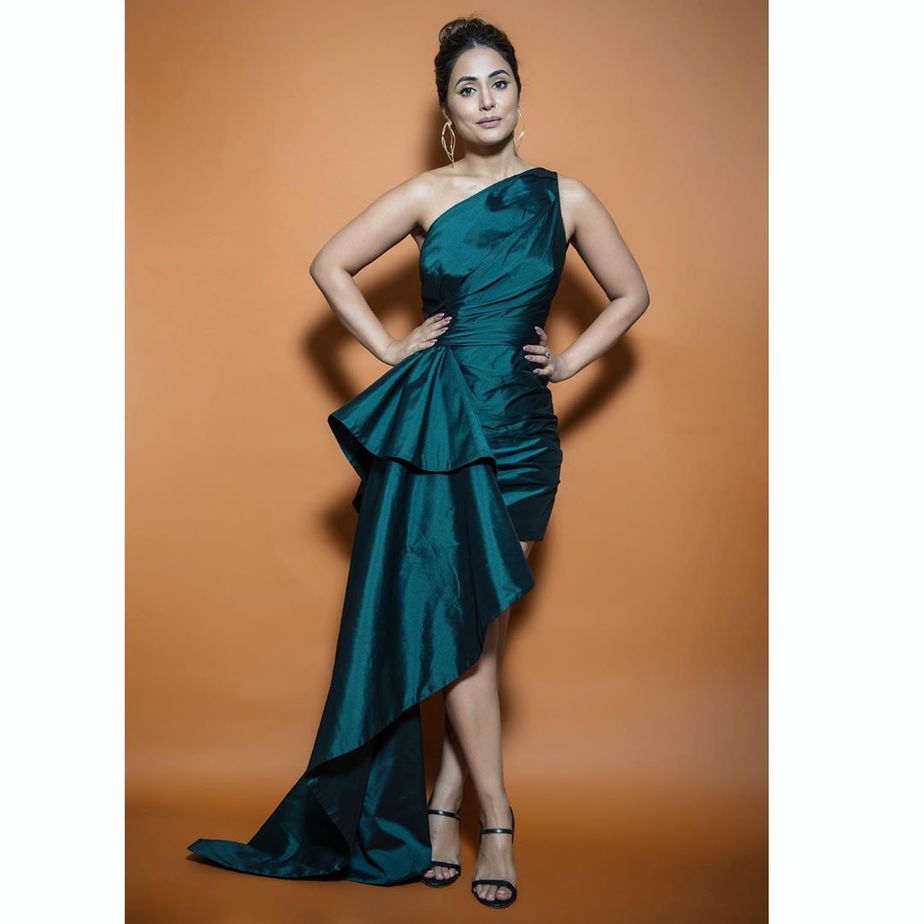Hina Khan's Weekend Attire in Big Boss 14! – South India Fashion