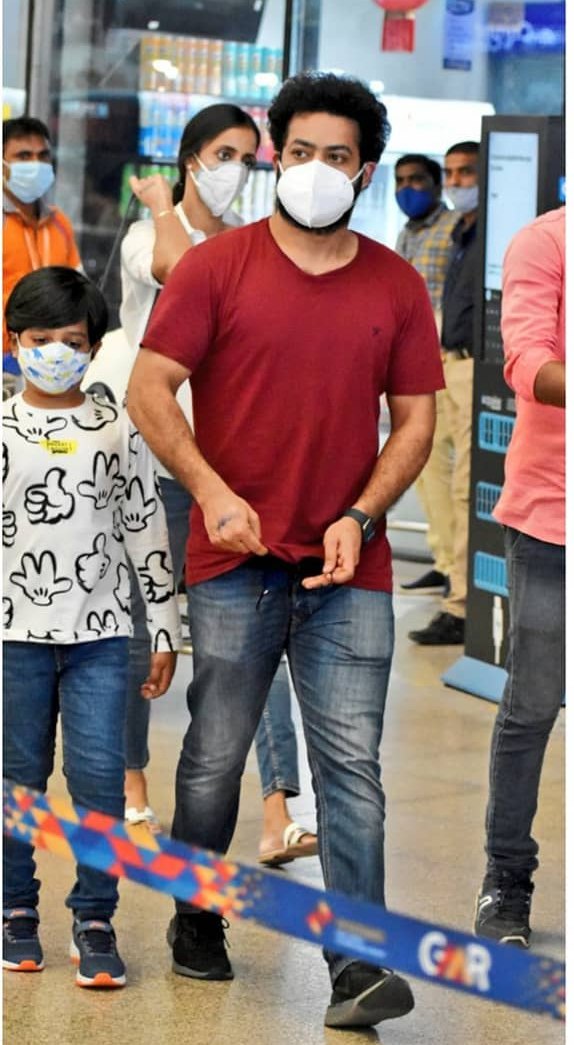 Jr ntr in casual airport look after vacay in Dubai 1