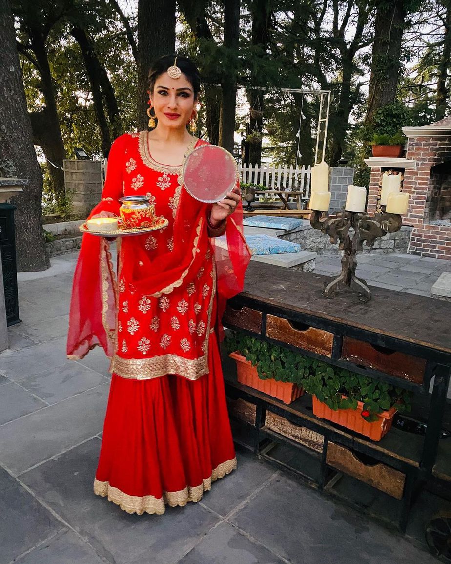 Raveena in red salwar suit for karwa chauth 2