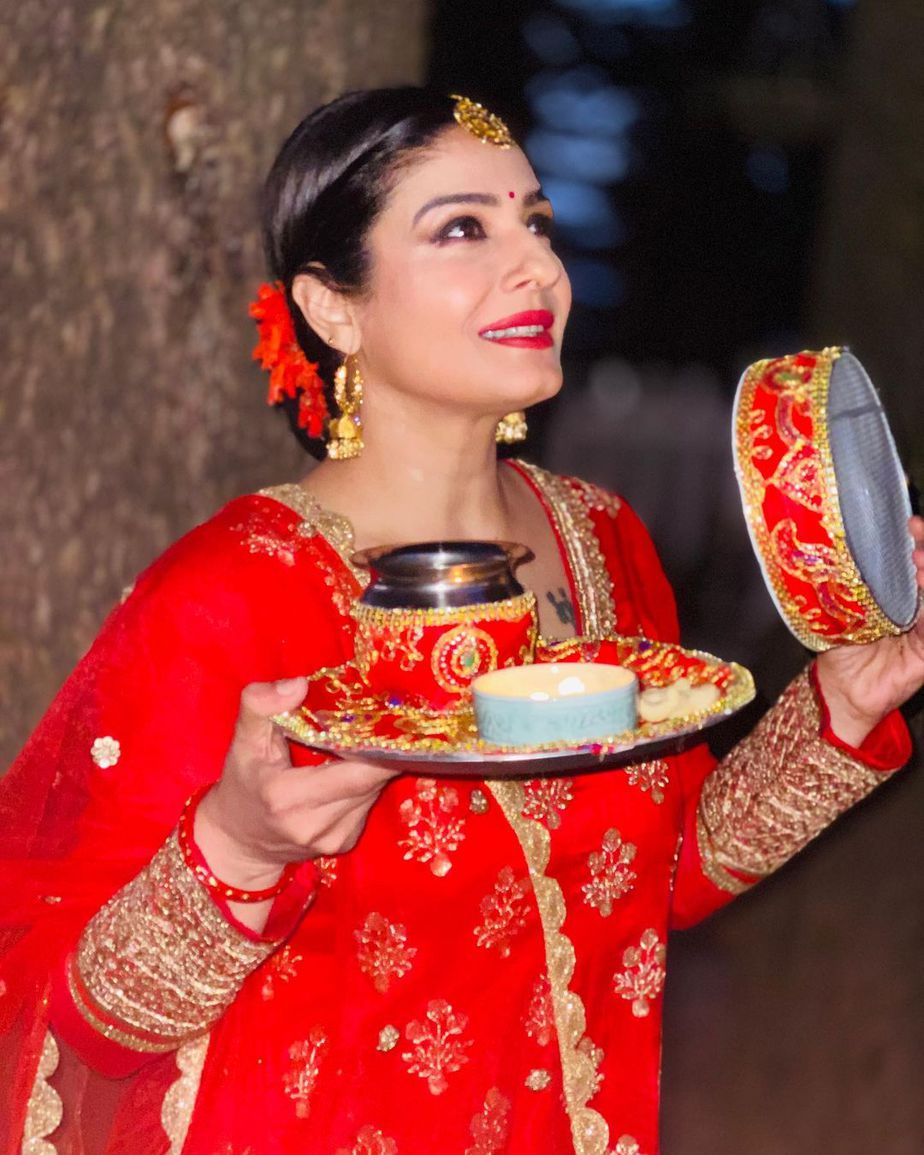 Raveena in red salwar suit for karwa chauth 4