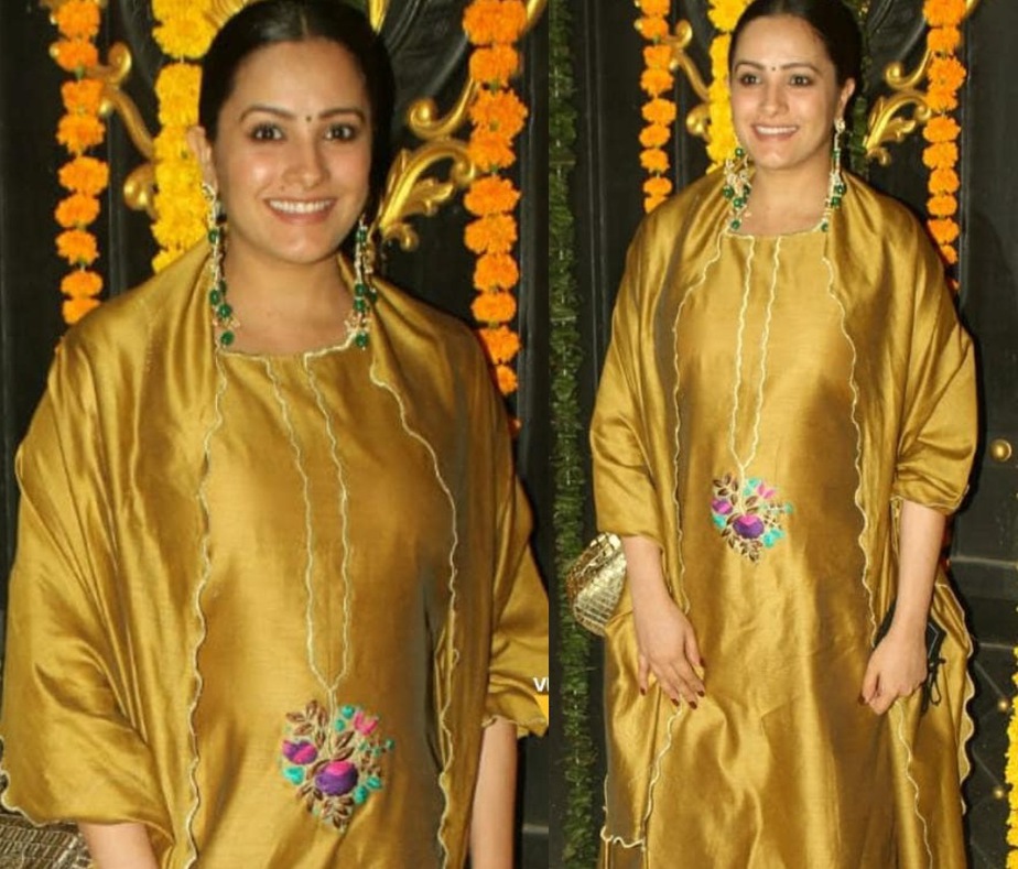 anita hassanandini in mustard gold salwar suit in ekta kapoor diwali 2020