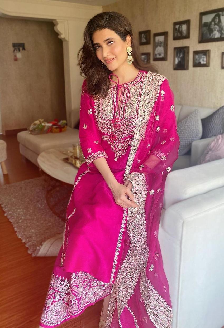 karishma tanna palazzo pink kurta set