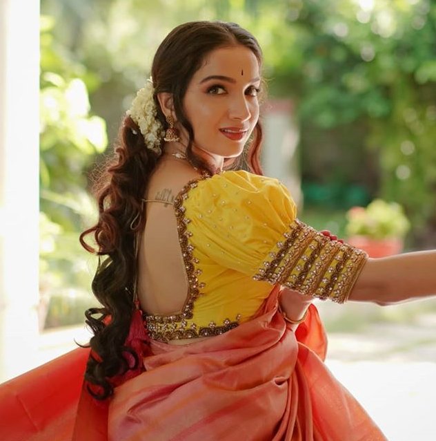 yellow bridal blouse with puff sleeves