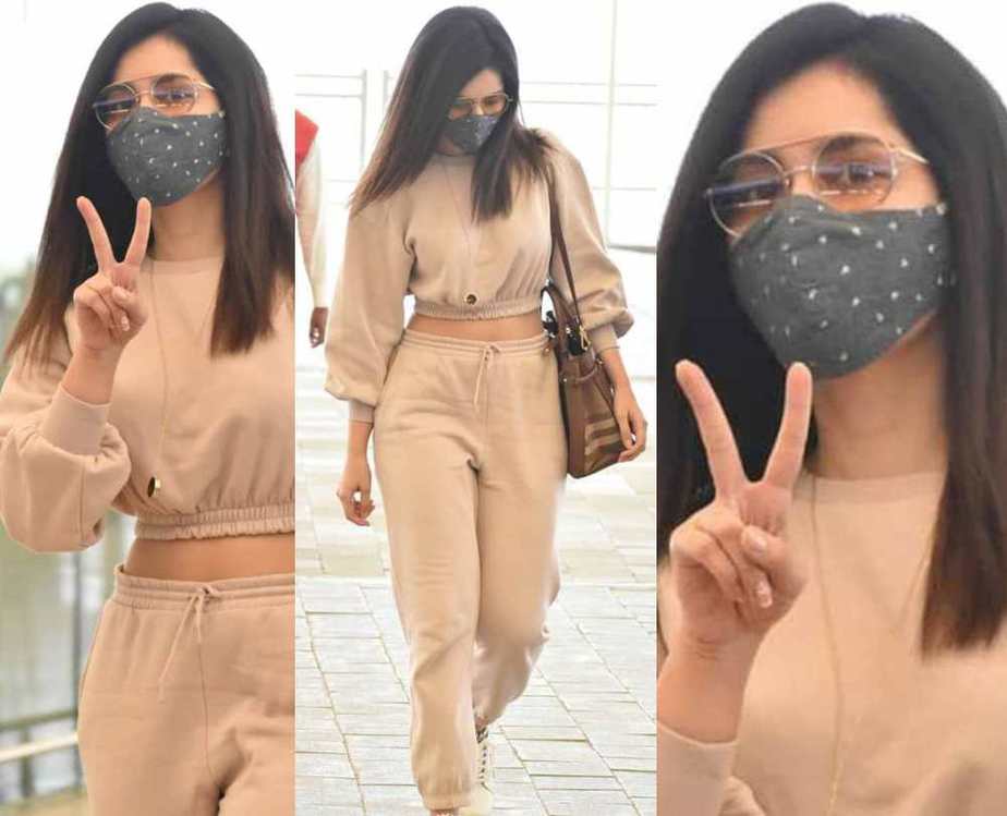 Actress raashi khanna in a biege co-ord set at the airport featured