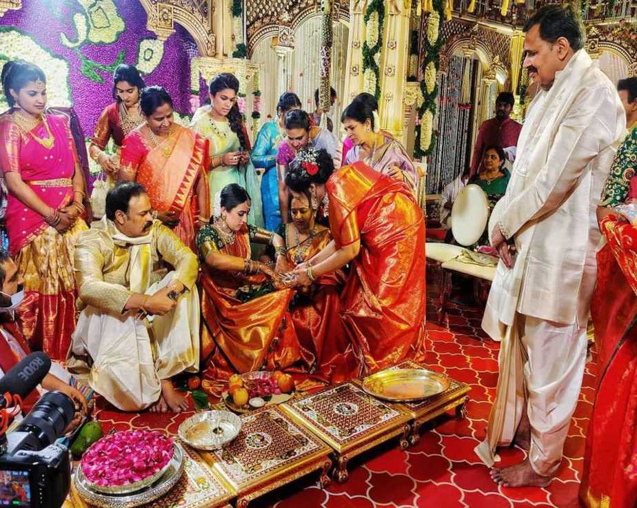 Niharika -chaitanya wedding first pics2.1