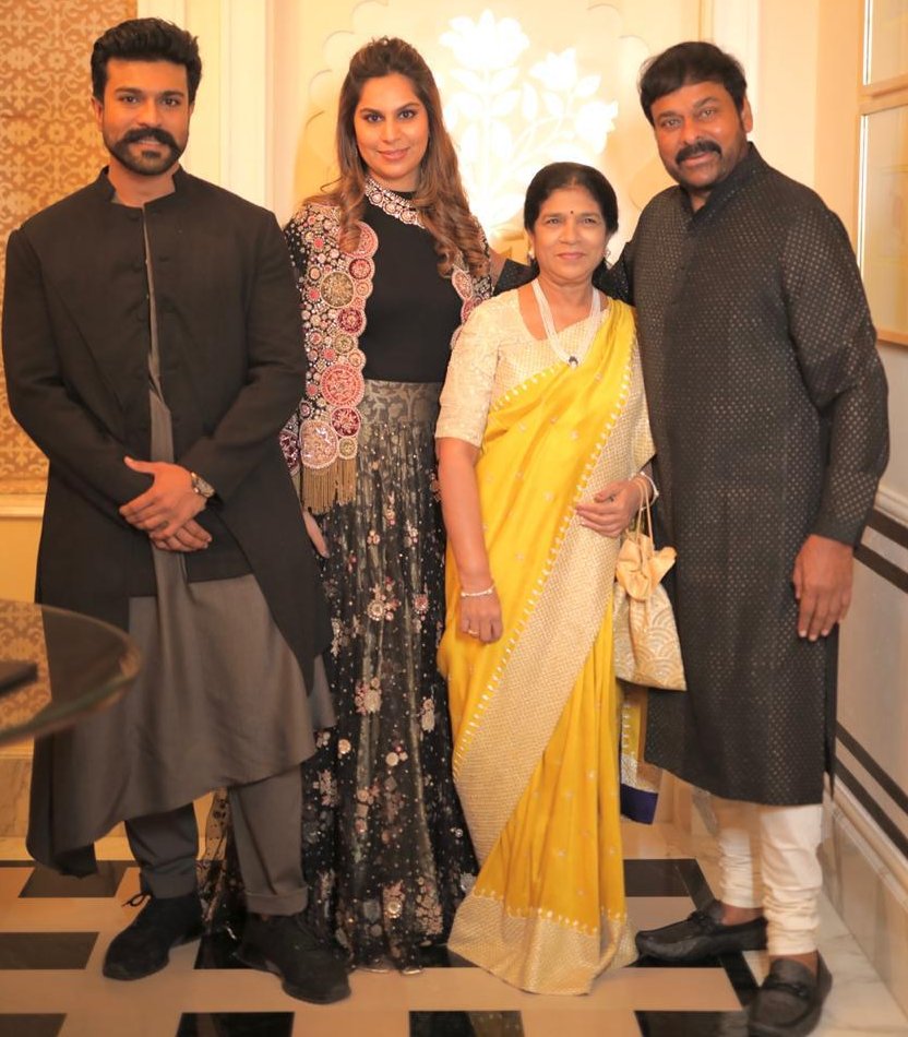 ram charan chiranjeevi family at niharika konidela sangeet