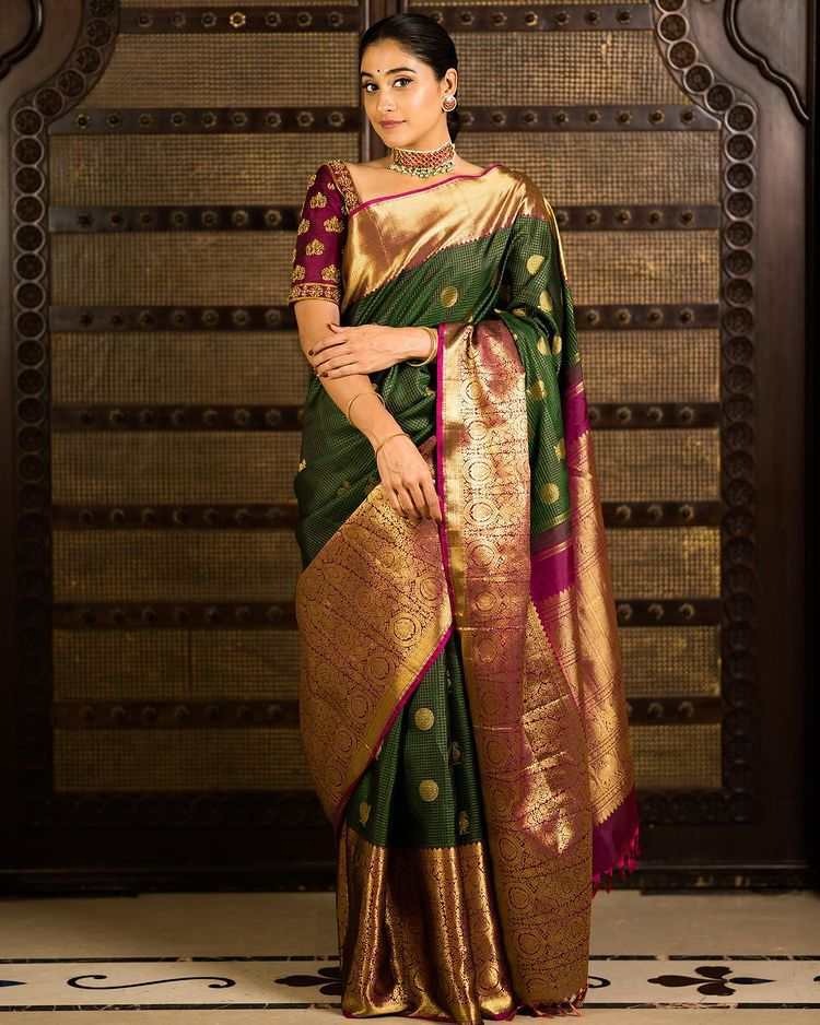 regina cassandra in green silk pattu saree