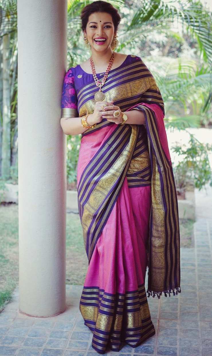 renu desai pink kanjeevaram saree by bhargavi kunam