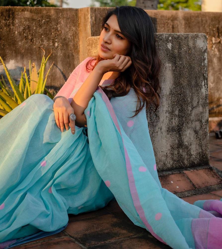 vani bhojan blue saree from the pallu shop with pink blouse