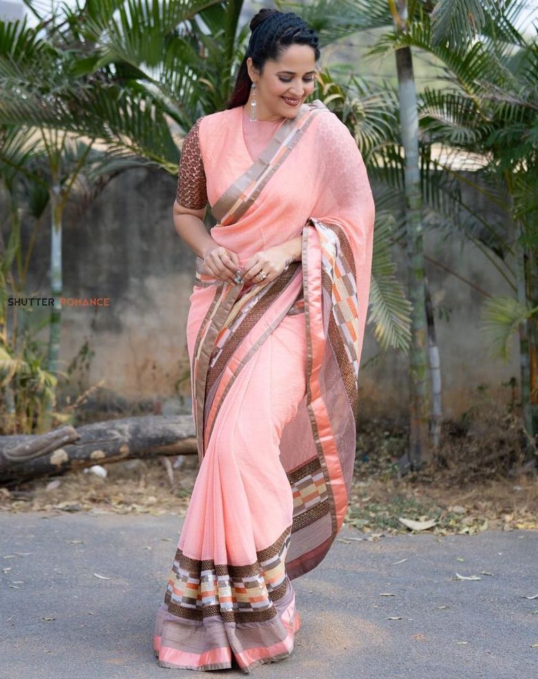 anasuya bharadwaj in peach brown saree for jabardast