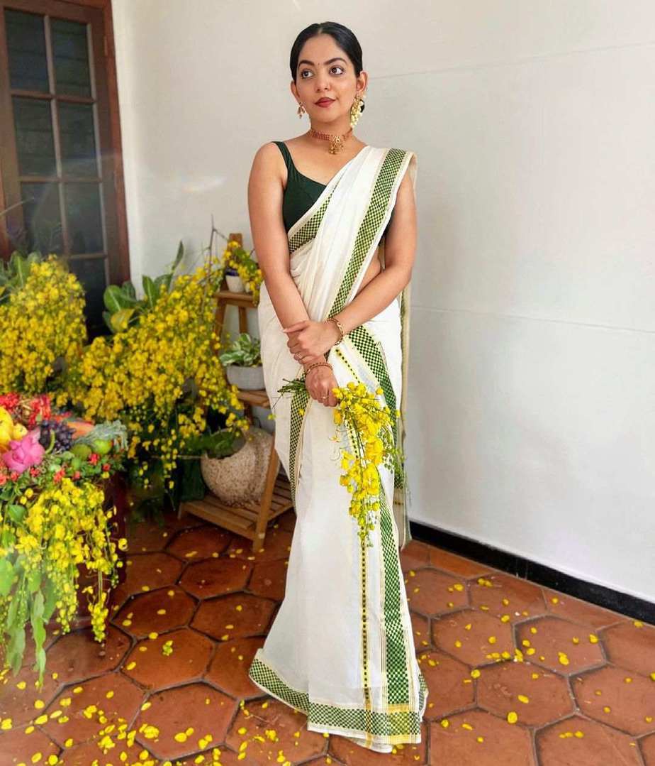 Cream With Temple design Border Kerala Traditional Set Saree. | Jolly Silks  - The Destination Of Silks | Online shopping site - Jolly Silks