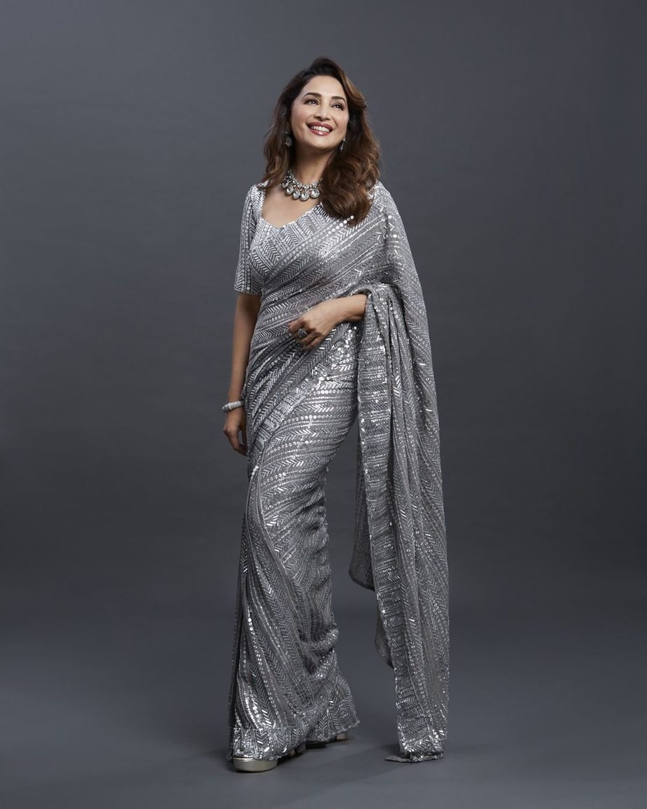 Madhuri Dixit is a vision in silver saree for "Dance Deewane!"