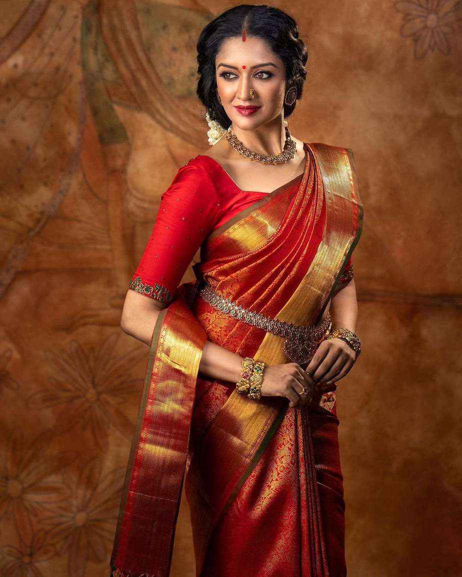 Buy Rose Red Designer Saree online-Karagiri
