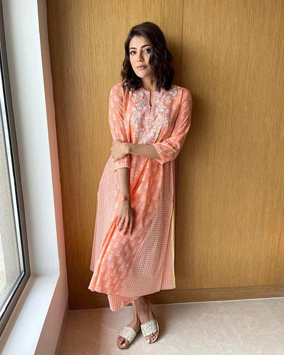 Anita on sale dongre kurta