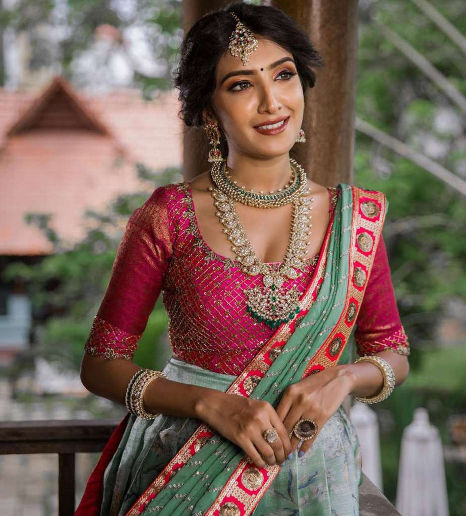 Half Saree | Buy Pure Half Sarees Online | POTHYS