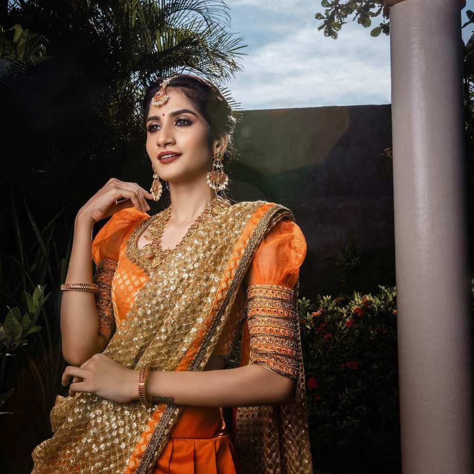 10 Designer bridal half-sarees that are sure to captivate every ...