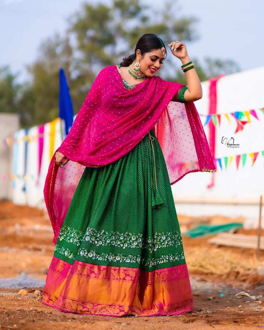 Buy Pink and Green Saree Online In India  Etsy India