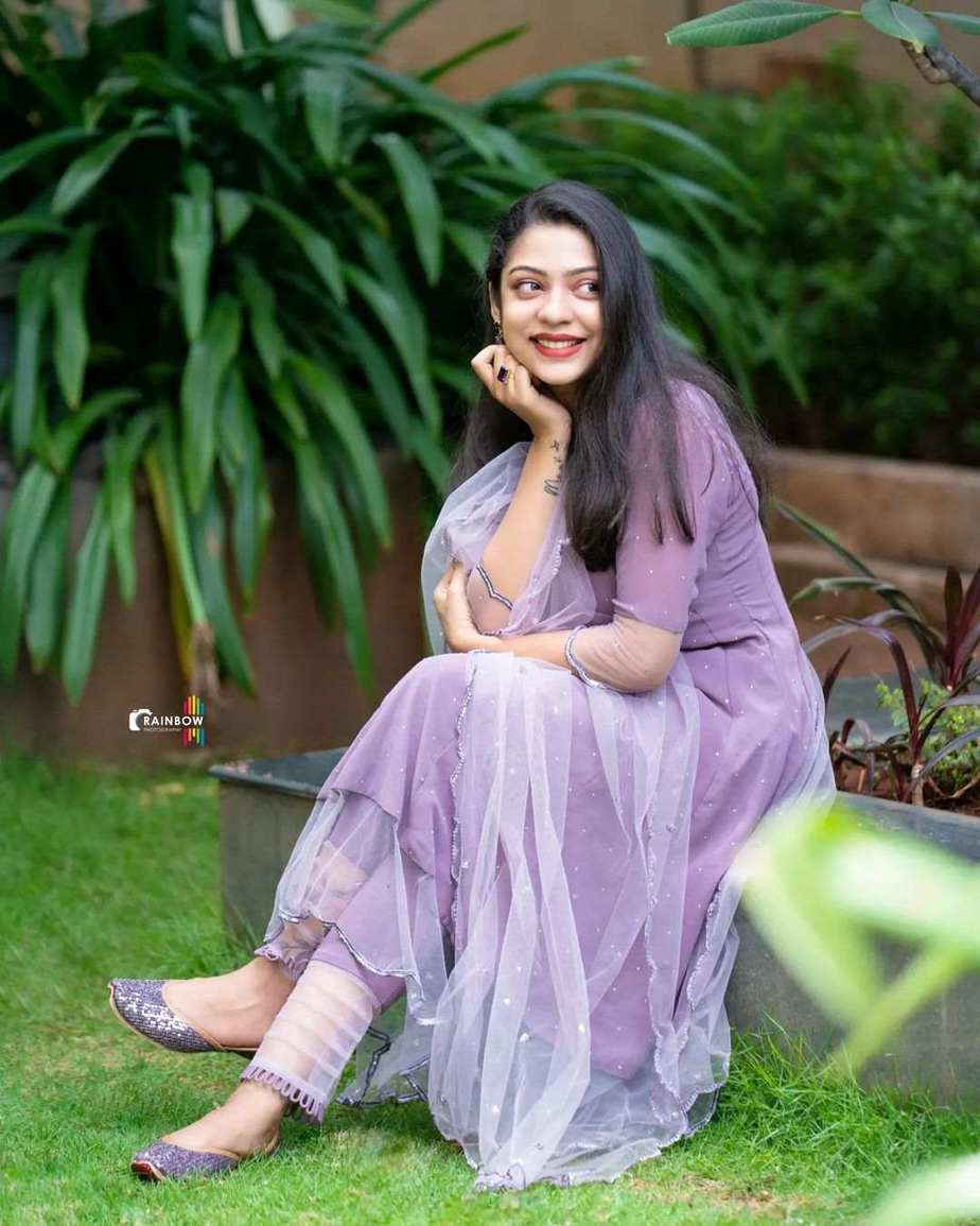 varsha bollamma in a purple kurta set by zyra design-2