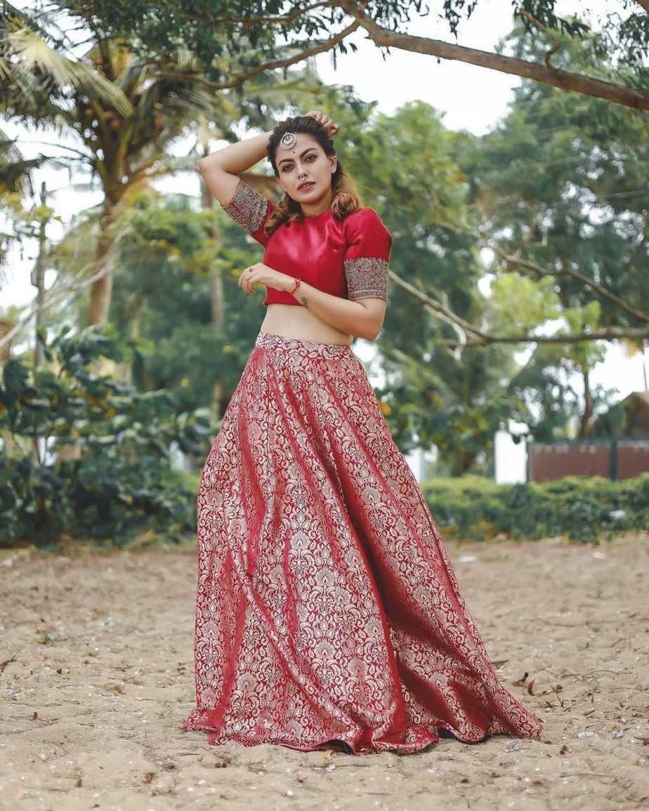 Silk Brocade Ruby Red Lehenga Skirt – Heritage India Fashions