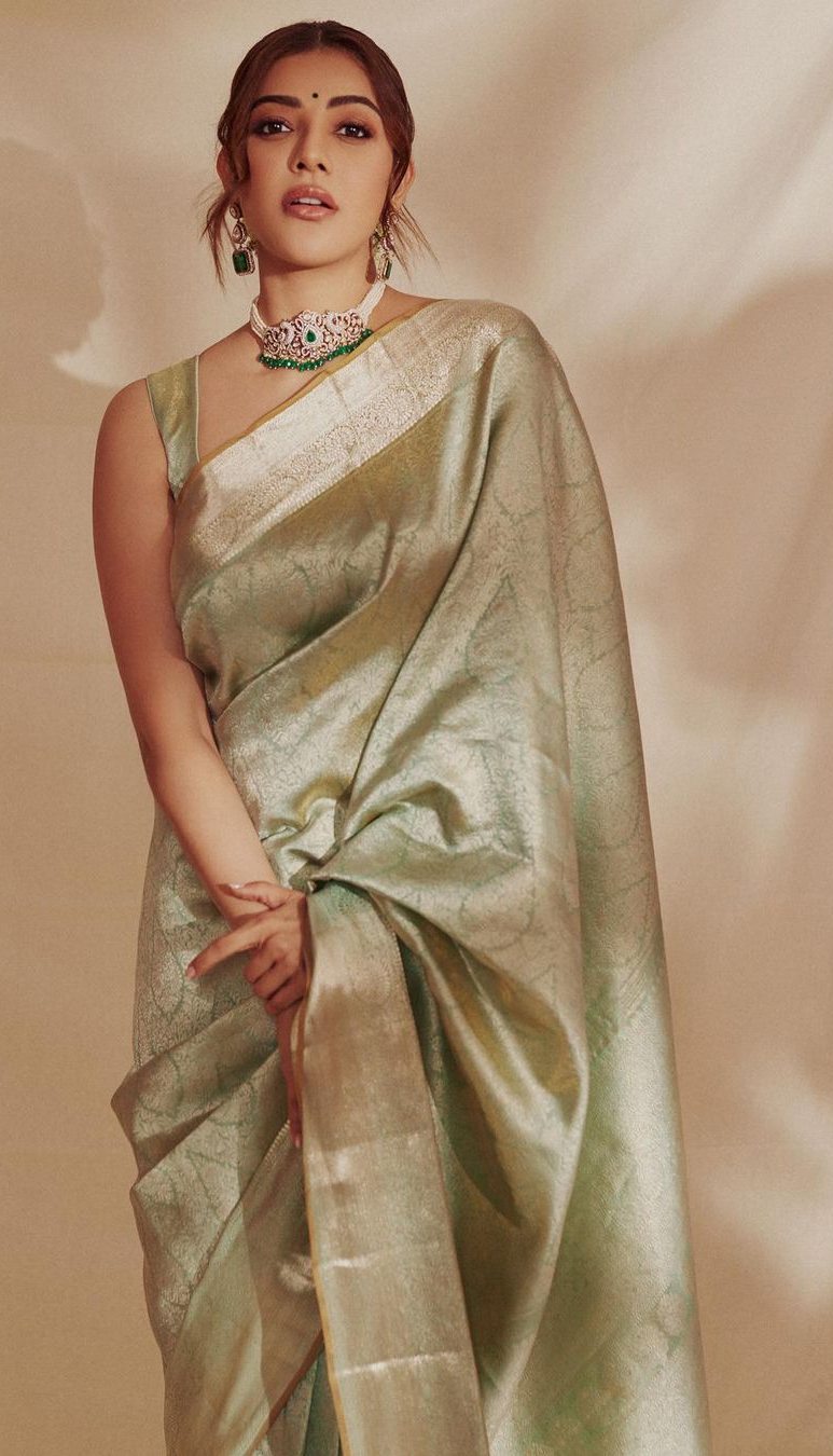 Kajal Aggarwal dresses up in a powder blue silk saree for Mangalya ...