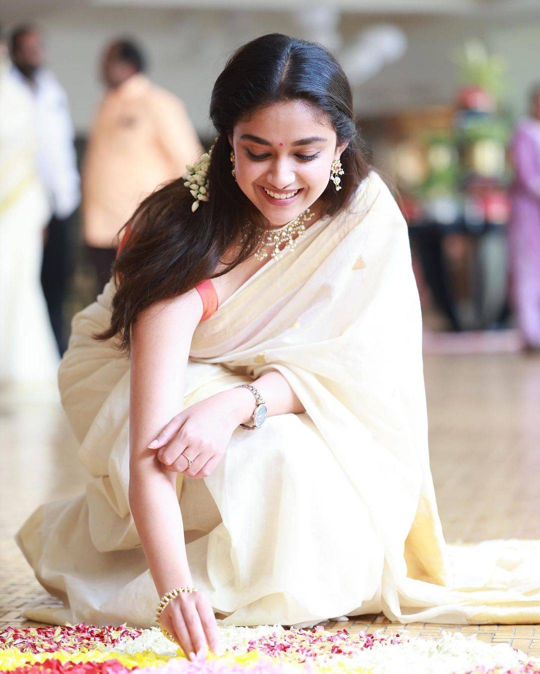 Keerthy, Anupama, Priya Mani and Ahaana in Kerala sarees for Onam'22!