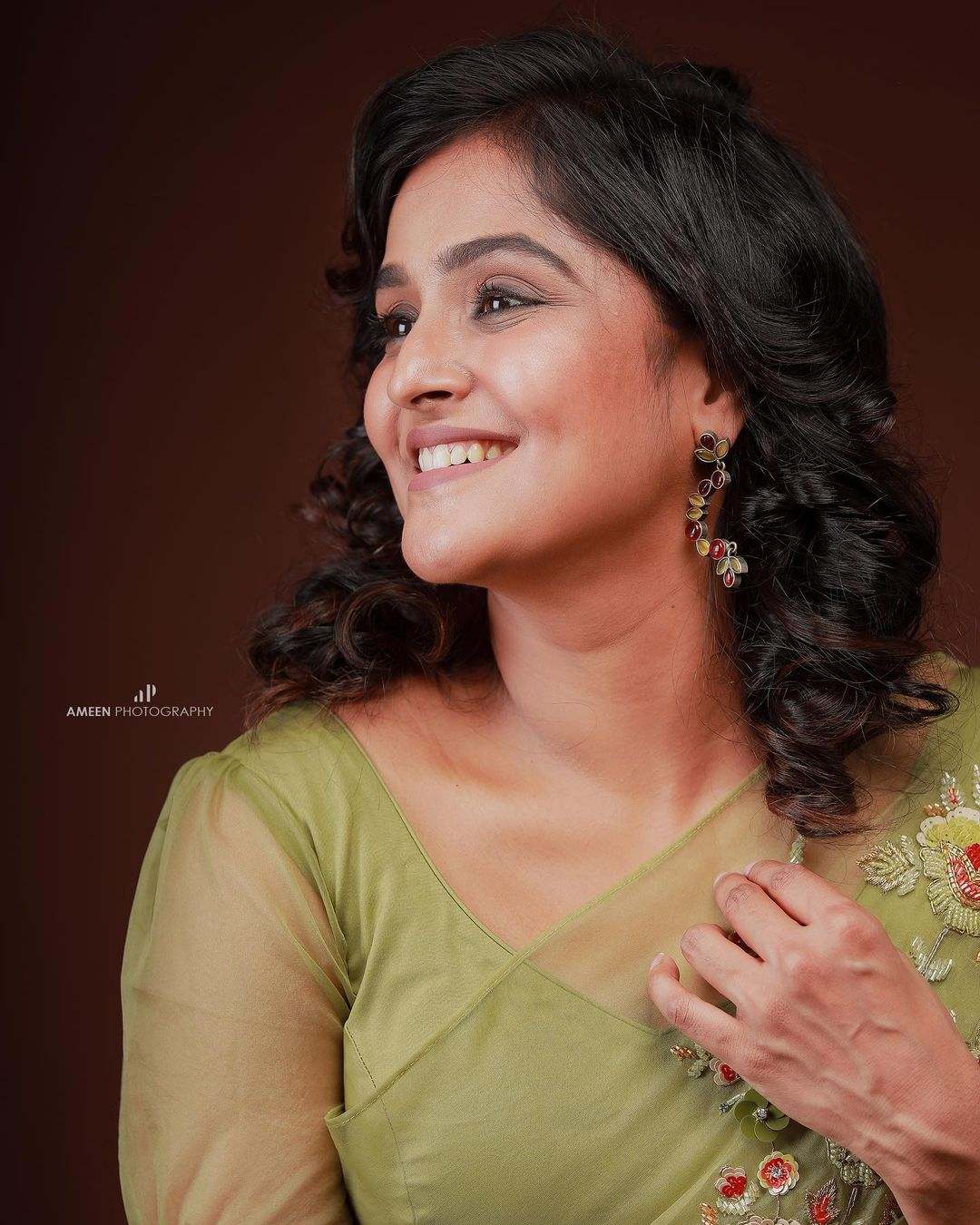 ramya nambessan in a mint green saree by prakriti by ramya2