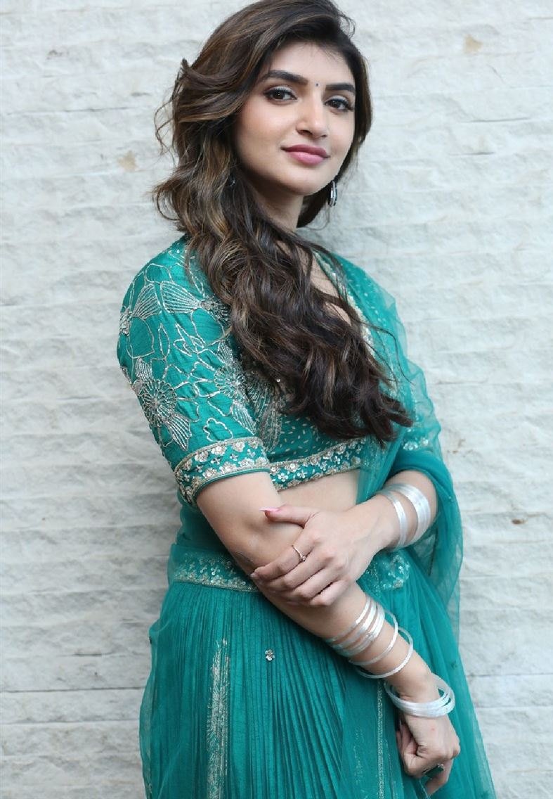 sreeleela in a green lehenga set for dhamaka pre-press meet-2